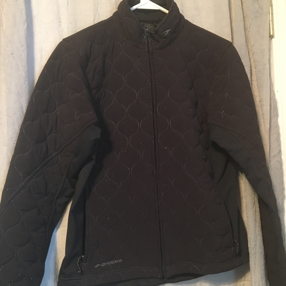Brooks women’s running jacket
